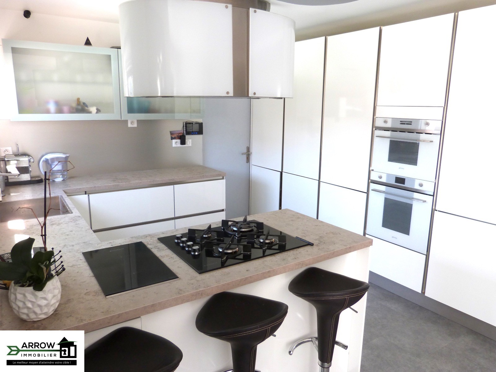 Achat / Vente Maison contemporaine 8 pièces - 157m2 hab  de 2013 — photo 5