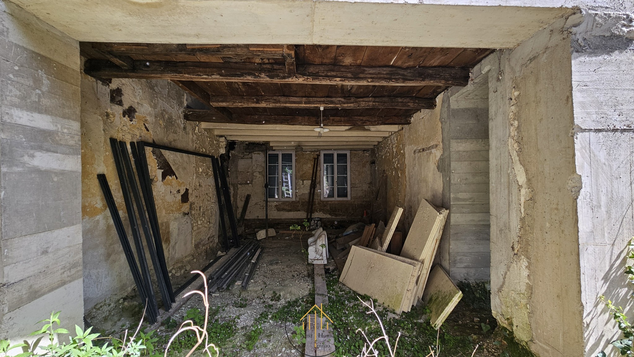 Maison à vendre à Chalais, 1 400 m², 4 pièces – photo 3 sur 16