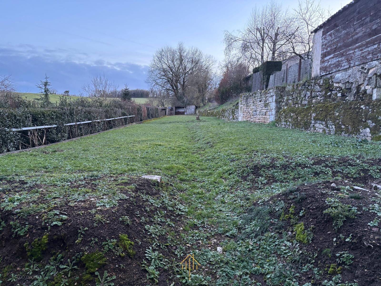 Maison à vendre à Touvre, 75 m², 1 pièce – photo 2 sur 12