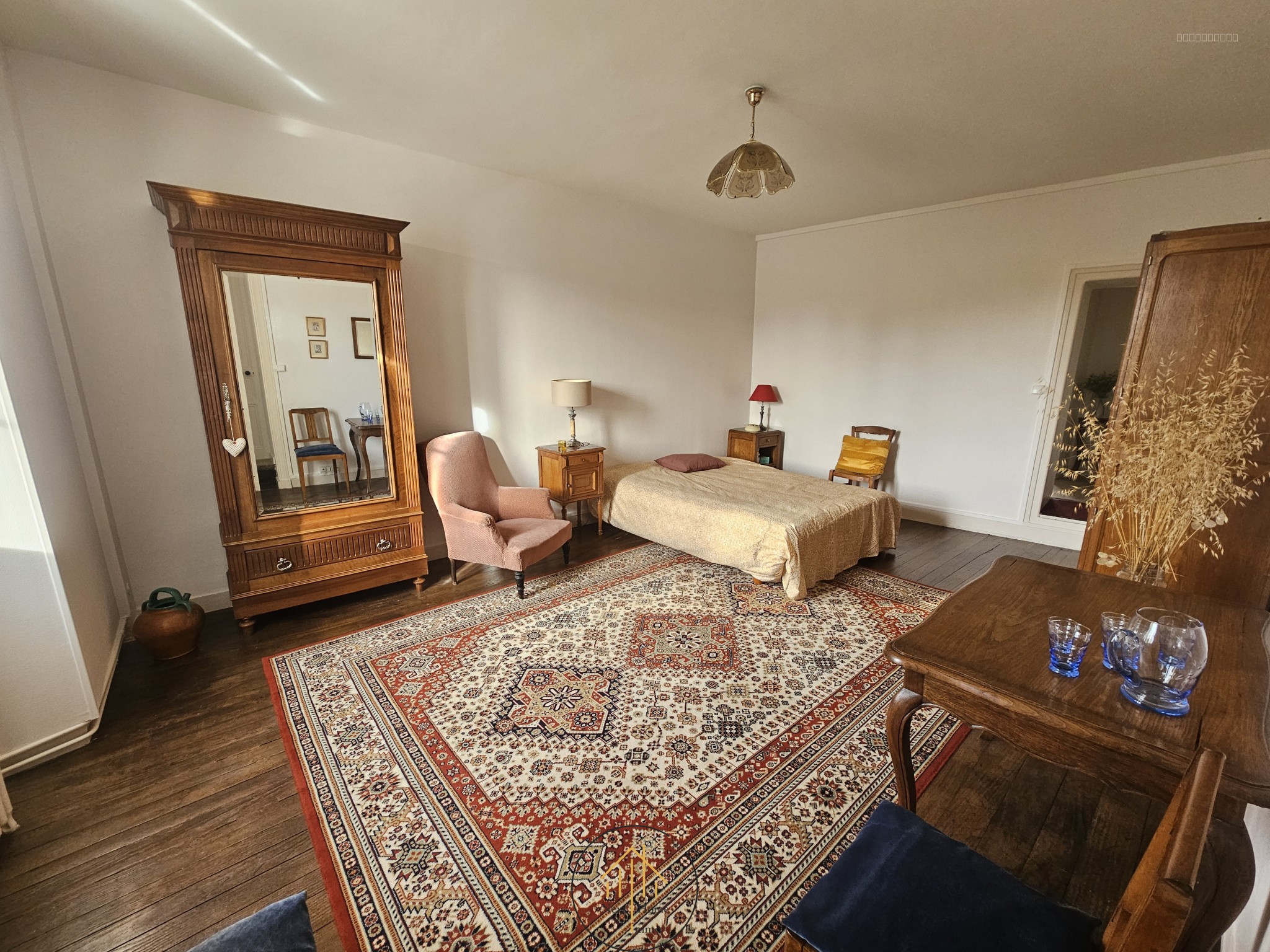 Maison à vendre à La rochefoucauld en angoumois, 222 m², 9 pièces – photo 3 sur 12