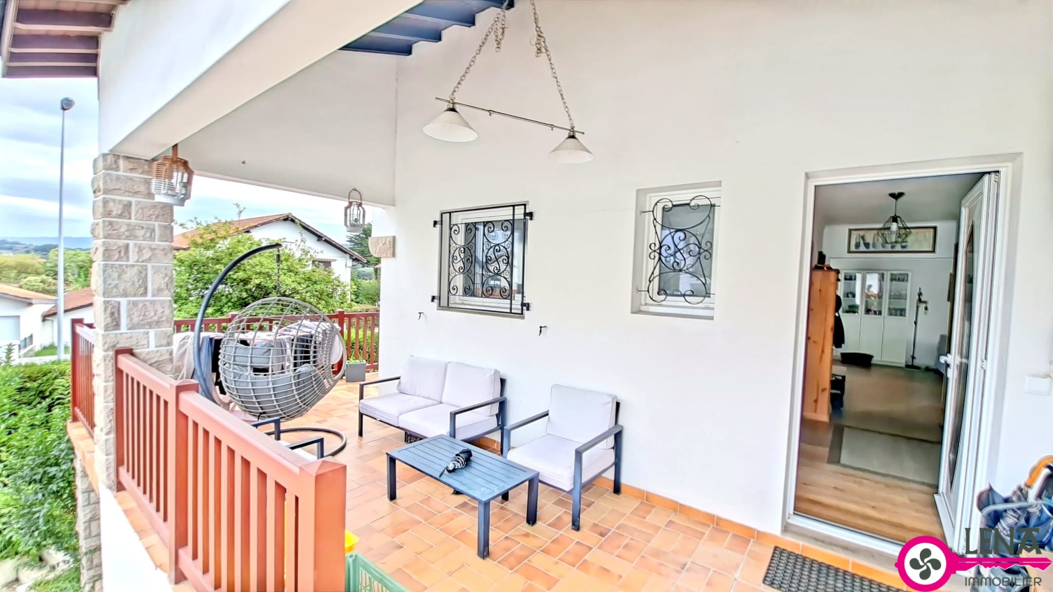 Maison à vendre à Hendaye, 220 m², 8 pièces – photo 3 sur 20