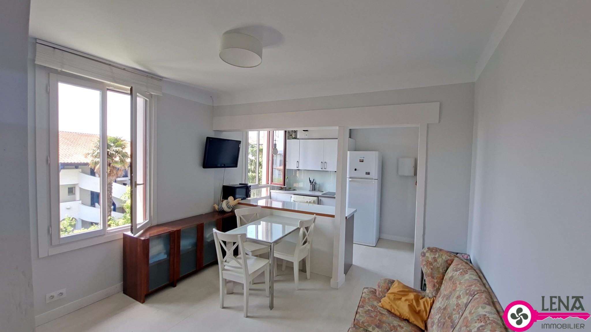 Bien immobilier à vendre à Hendaye, 42,72 m², 2 pièces – photo 2 sur 13