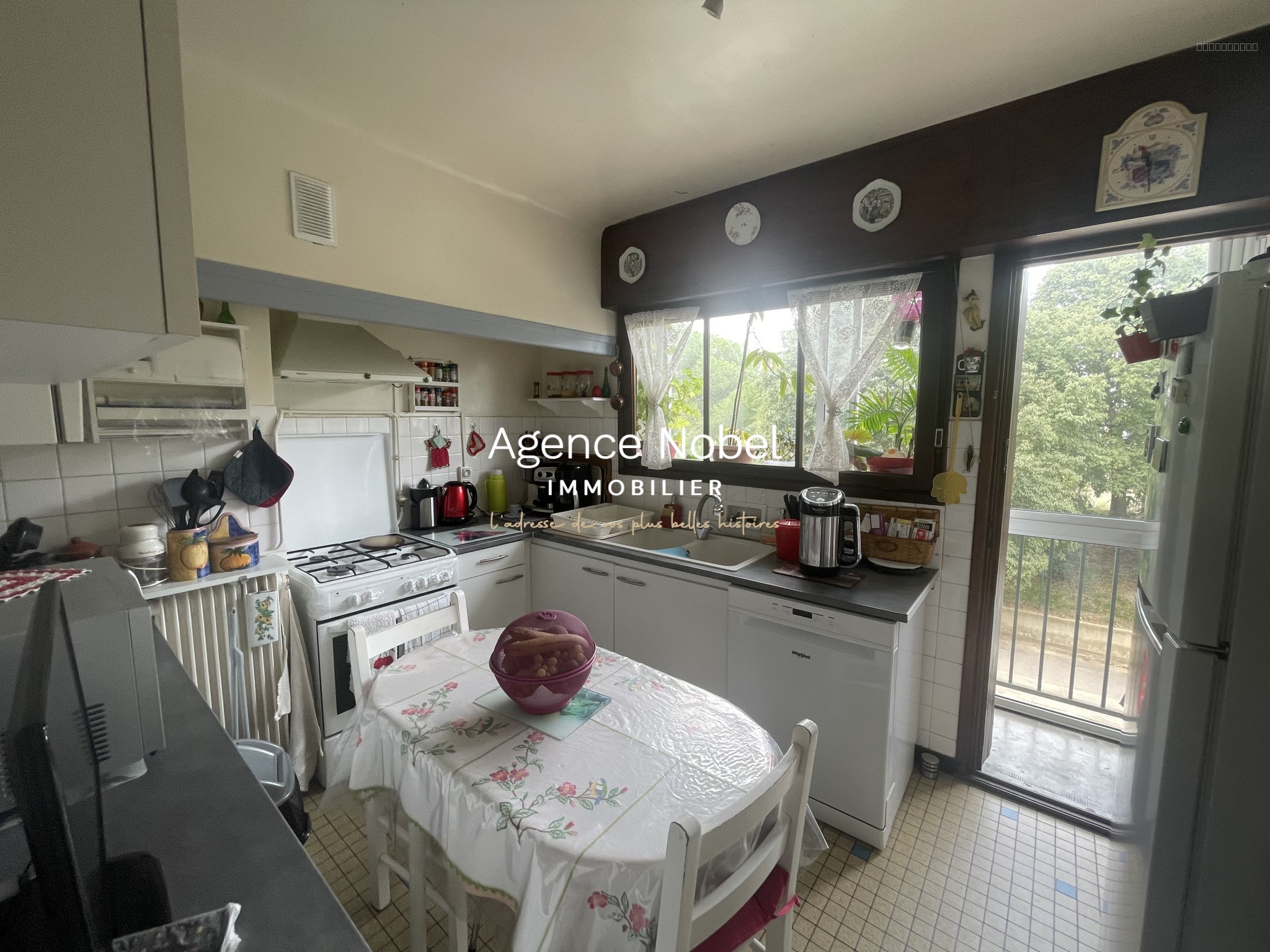 Vente en viager   Appartement F4 de 75,20 m2 dans résidence sécurisée — photo 9