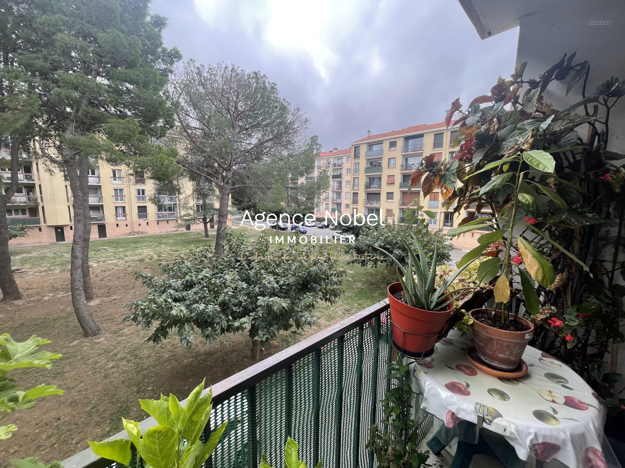 Vente en viager   Appartement F4 de 75,20 m2 dans résidence sécurisée — photo 7