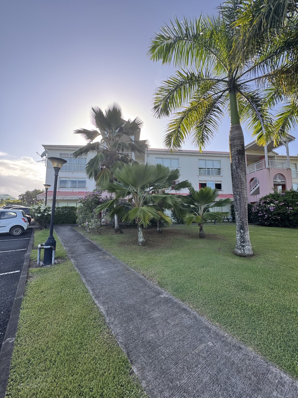 Appartement à vendre à Baie mahault, 49,11 m², 2 pièces – photo 2 sur 17