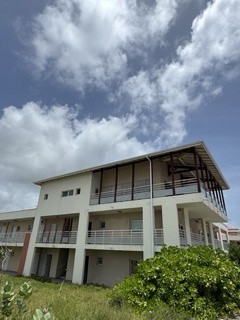 Bien immobilier à vendre à Le moule, 154 m² – photo 3 sur 10