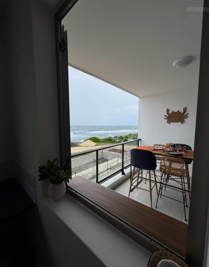 Appartement à vendre à Le moule, 51,72 m², 2 pièces – photo 1 sur 6