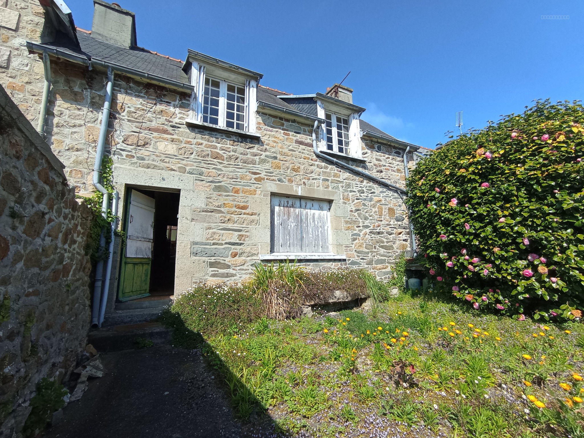Maison à vendre à Lezardrieux, 70 m², 3 pièces – photo 1 sur 6