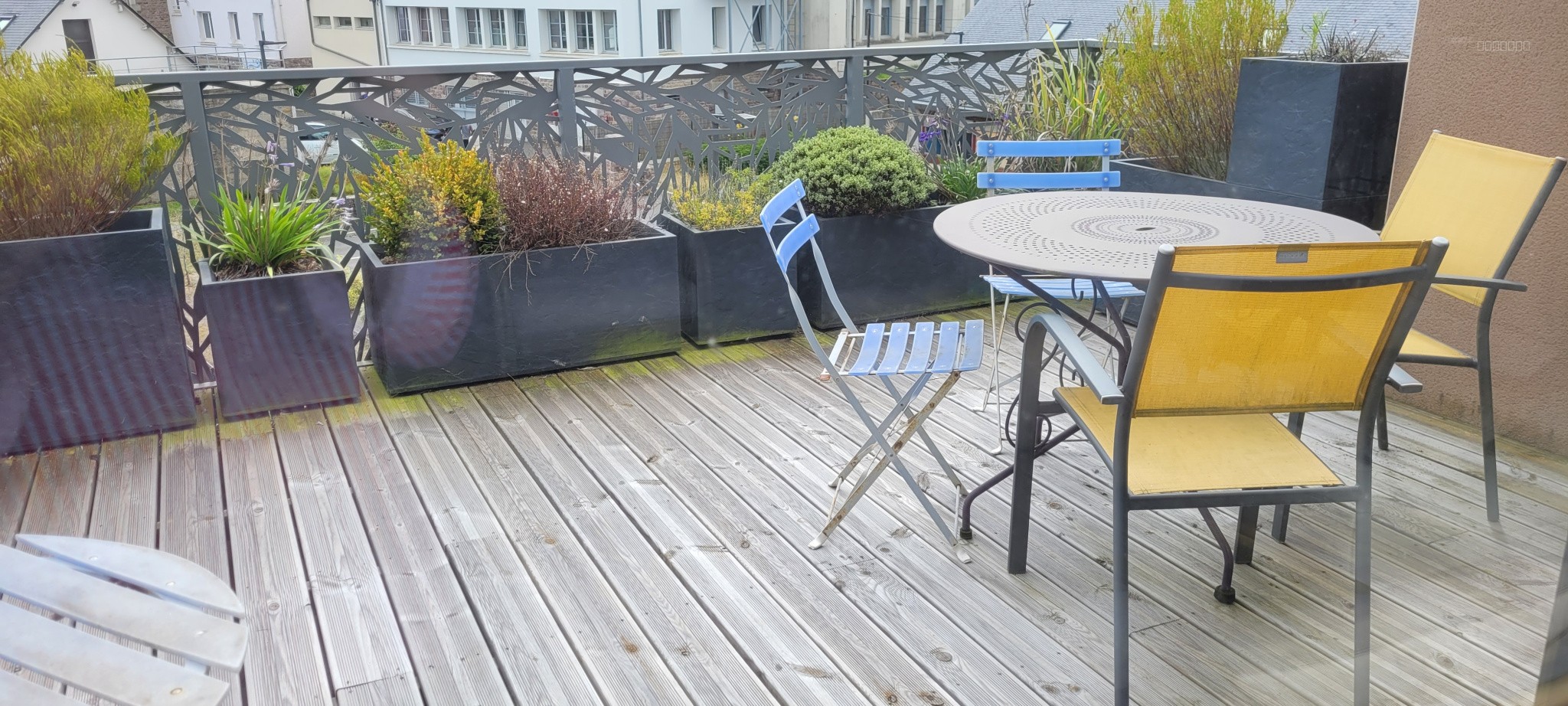 PAIMPOL, SPACIEUX ET LUMINEUX APPARTEMENT 8 PIECES PROCHE DU CENTRE VILLE — photo 9