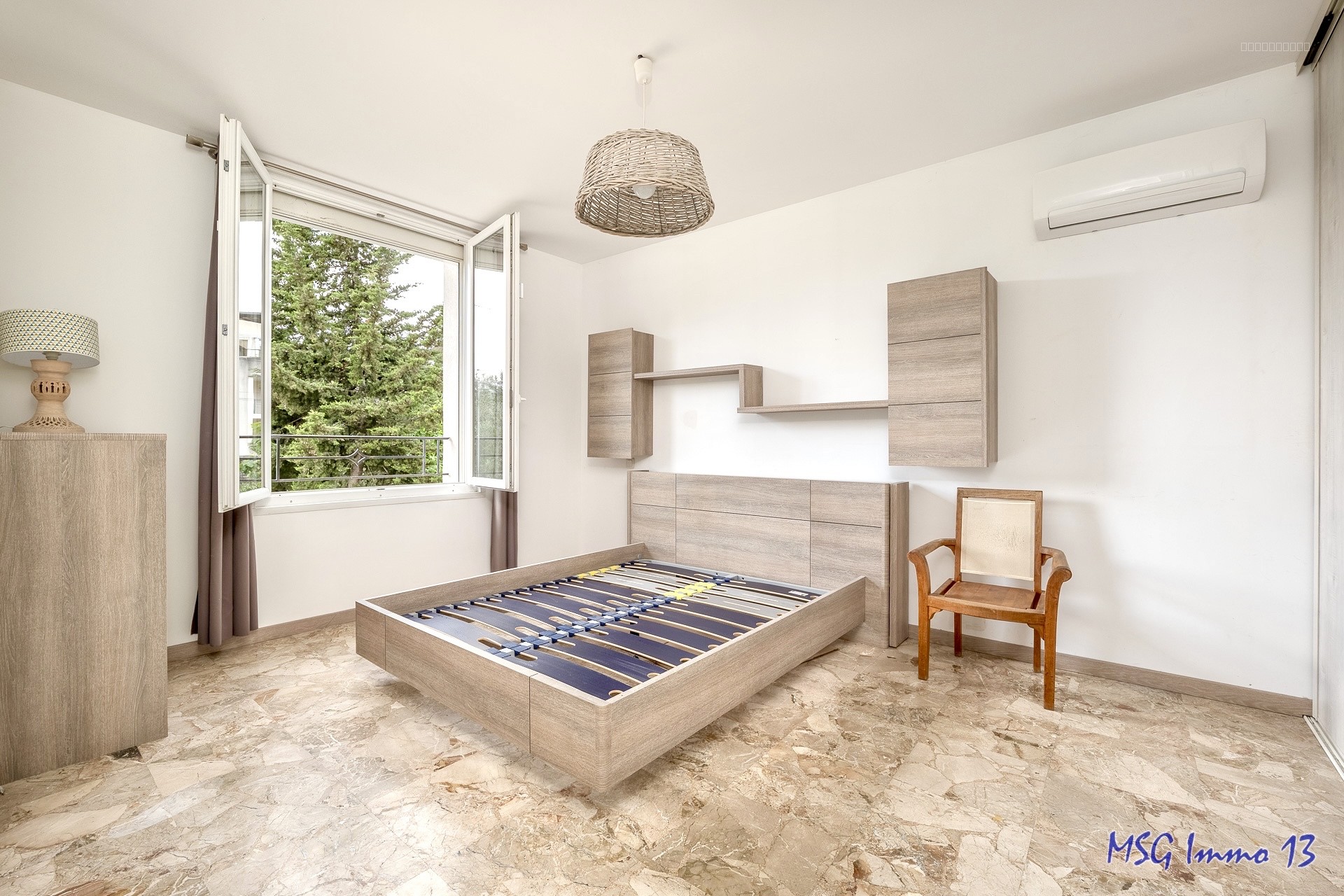 Villa rénovée T4 114m2 sur 1756m2 de terrain Saint Mitre prche Château-Gombert 13013 Marseille — photo 11