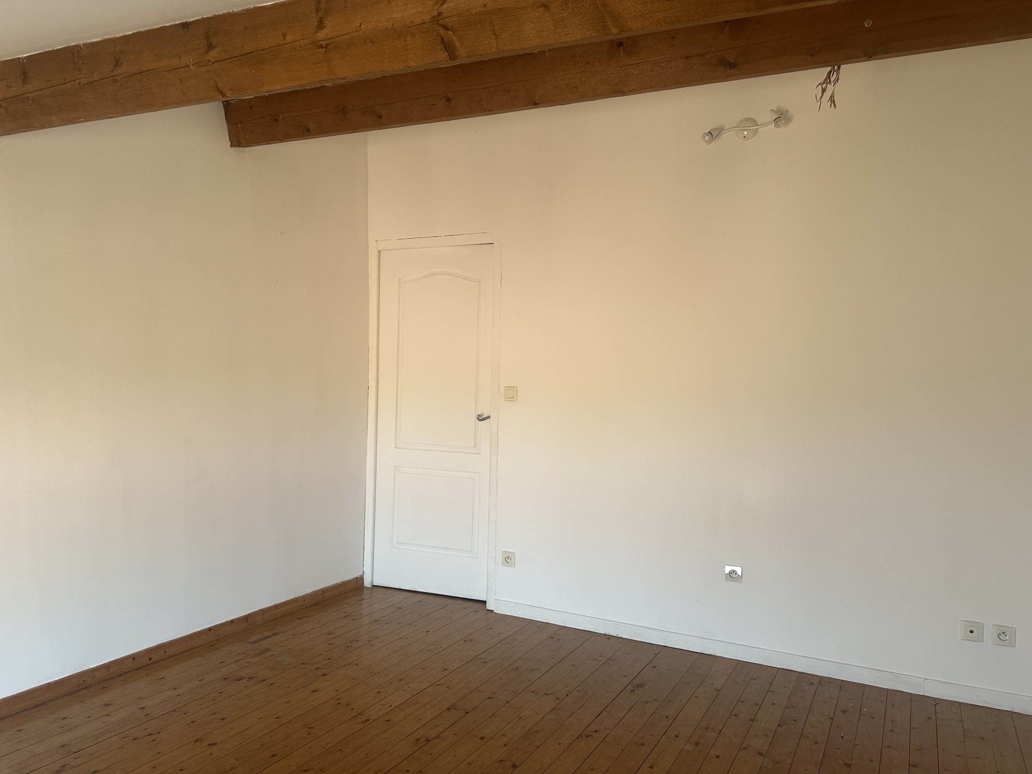 Bien immobilier à louer à St maximin la ste baume, 62,09 m², 3 pièces – photo 2 sur 7