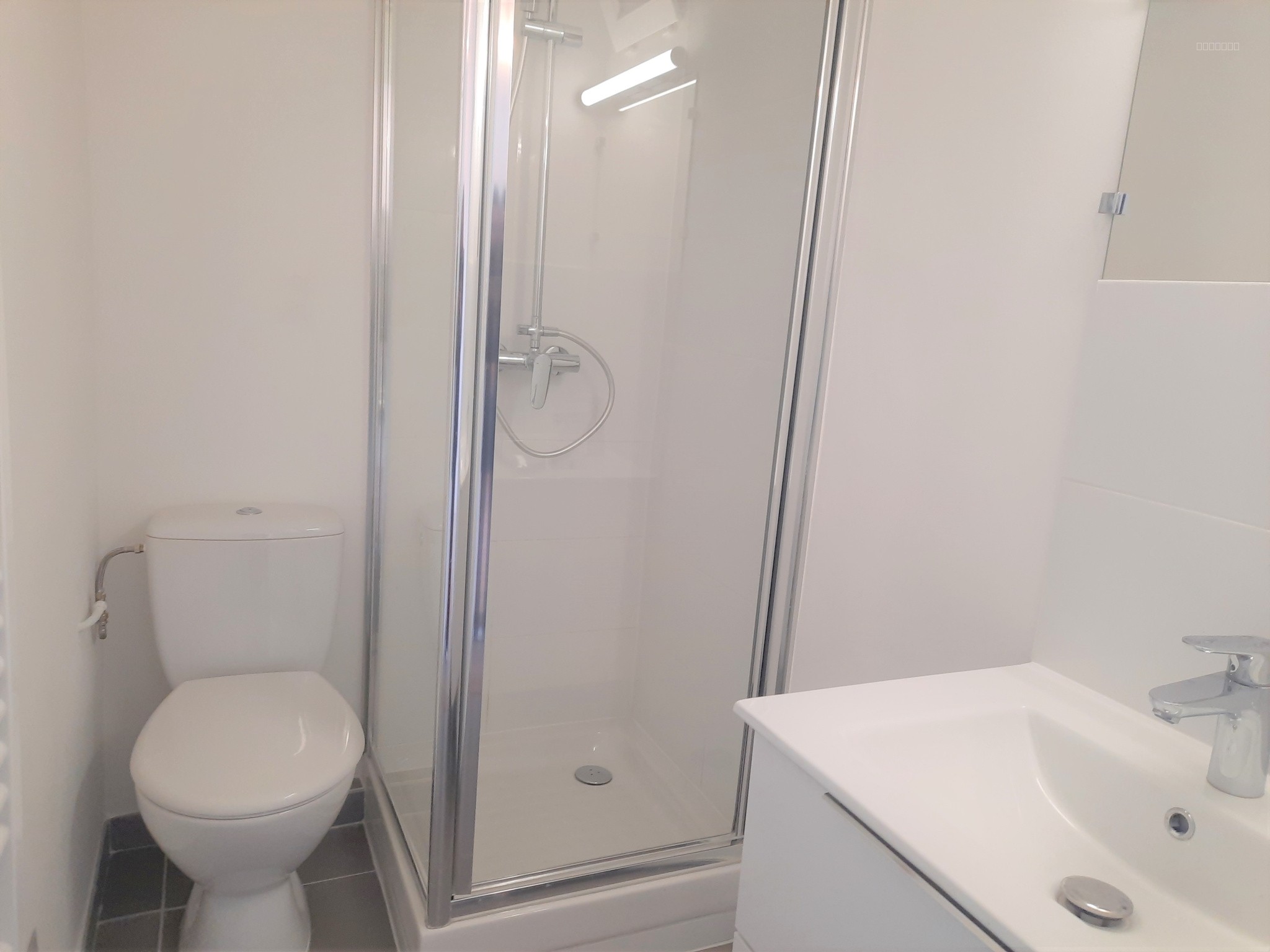 T1 REFAIT A NEUF 33.96M2 COEUR ST JEROME 13013 MARSEILLE — photo 7