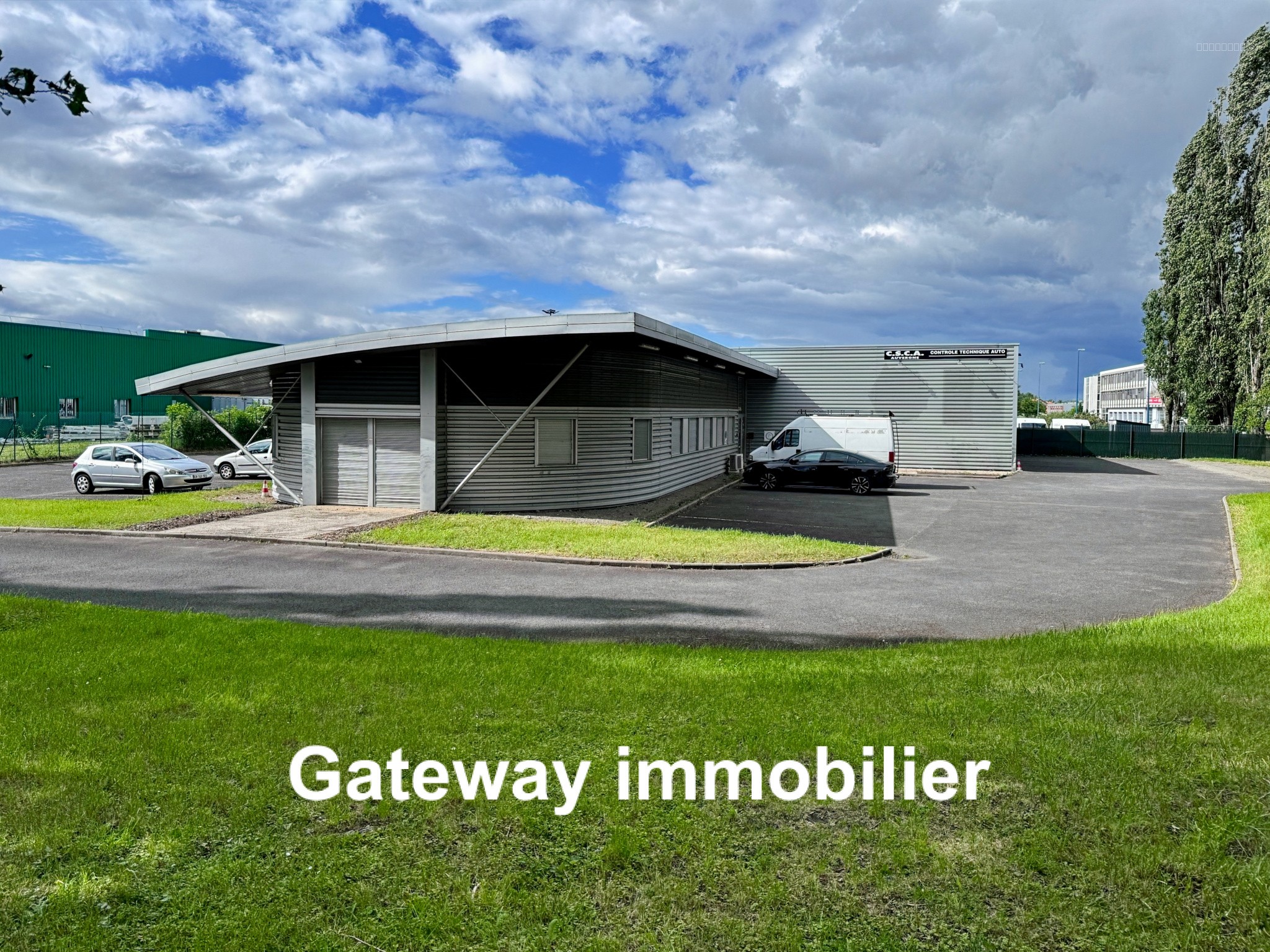 Bien immobilier à louer à Clermont ferrand, 218 m², 10 pièces – photo 3 sur 11