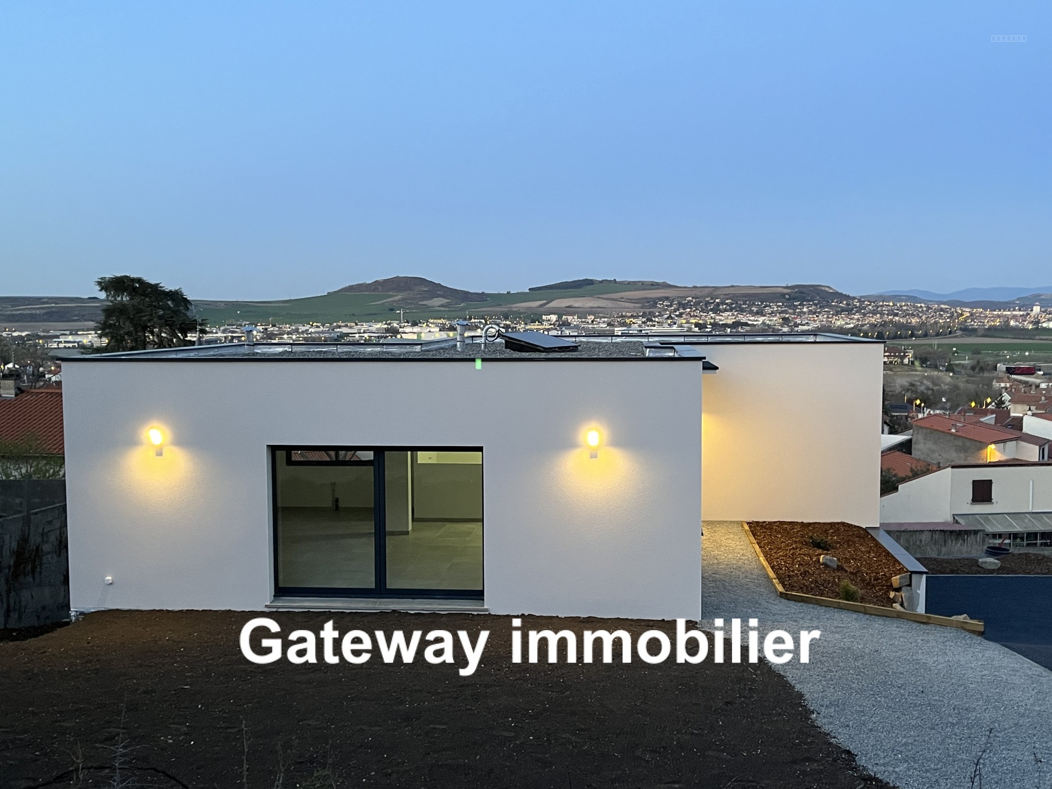 Maison à vendre à Perignat les sarlieve, 117 m², 5 pièces – photo 1 sur 20