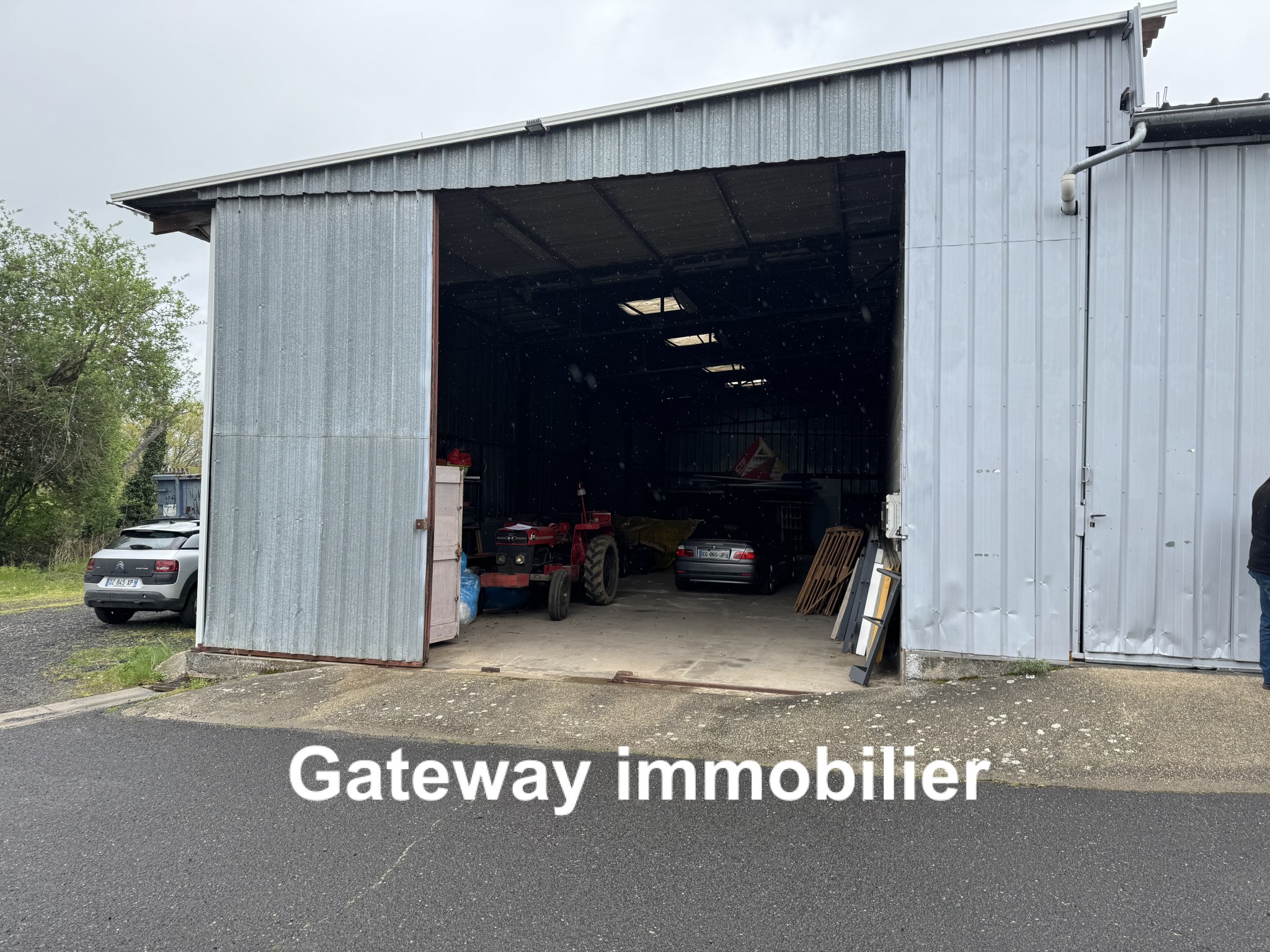 Entrepôt à louer à Issoire, 156 m² – photo 3 sur 5