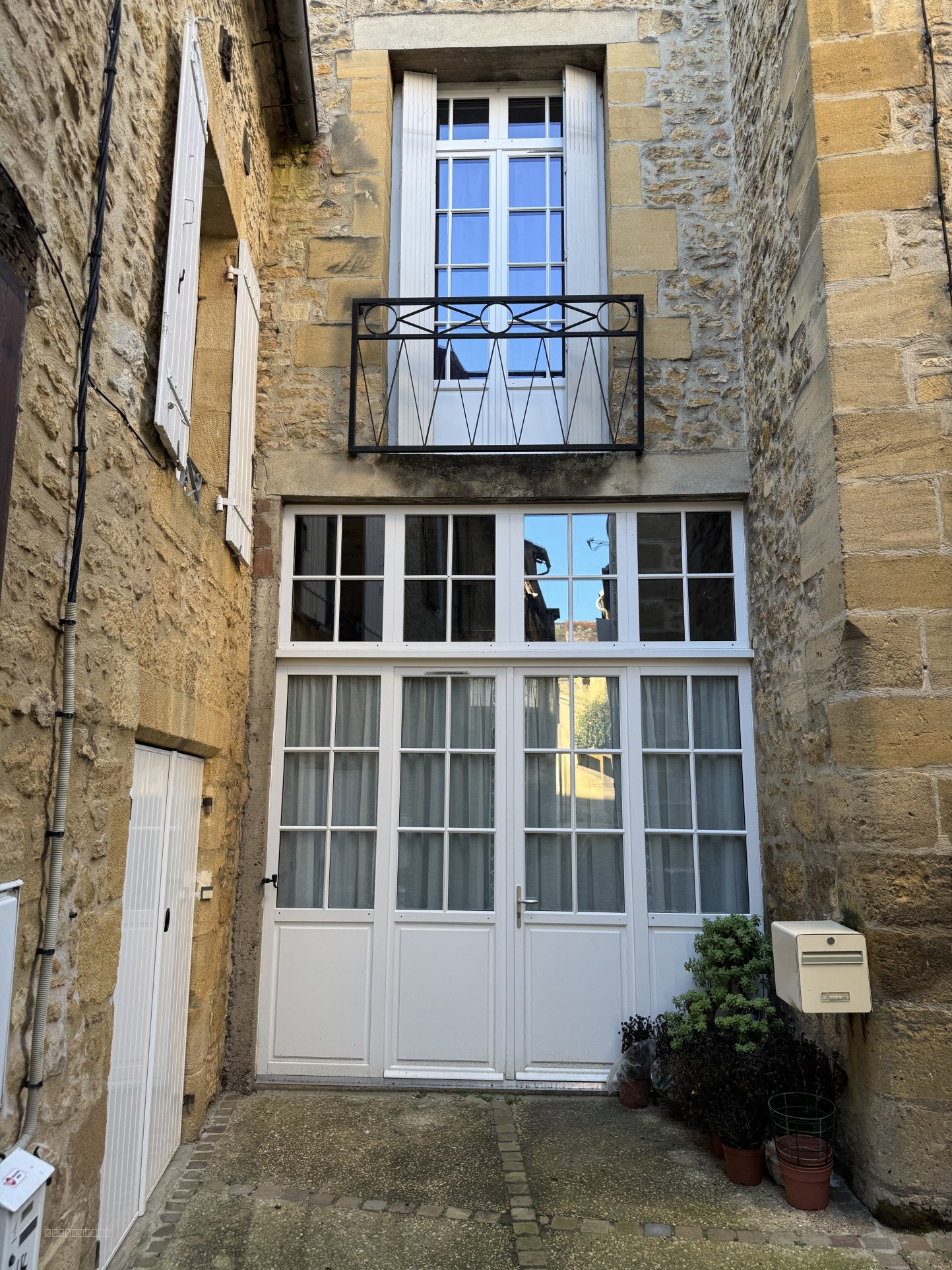Maison à vendre à Sarlat la caneda, 70 m², 4 pièces – photo 2 sur 10