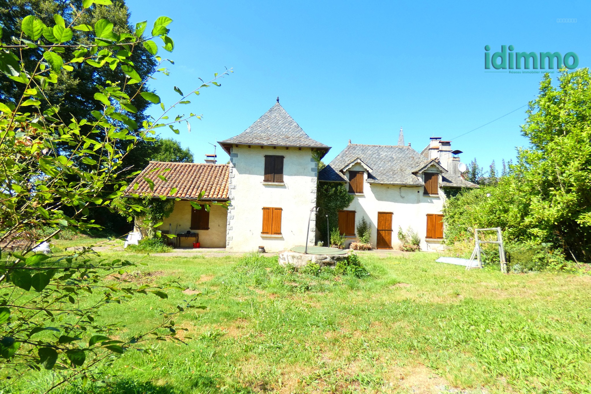 Maison à vendre à St santin cantales, 150 m², 6 pièces – photo 1 sur 18