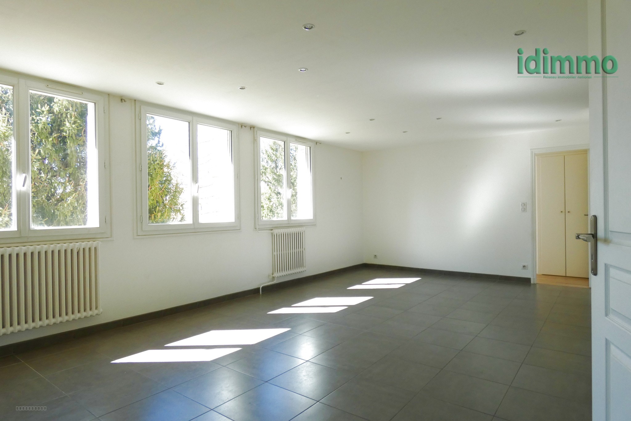 Appartement à vendre à Aurillac, 80 m², 4 pièces – photo 2 sur 8