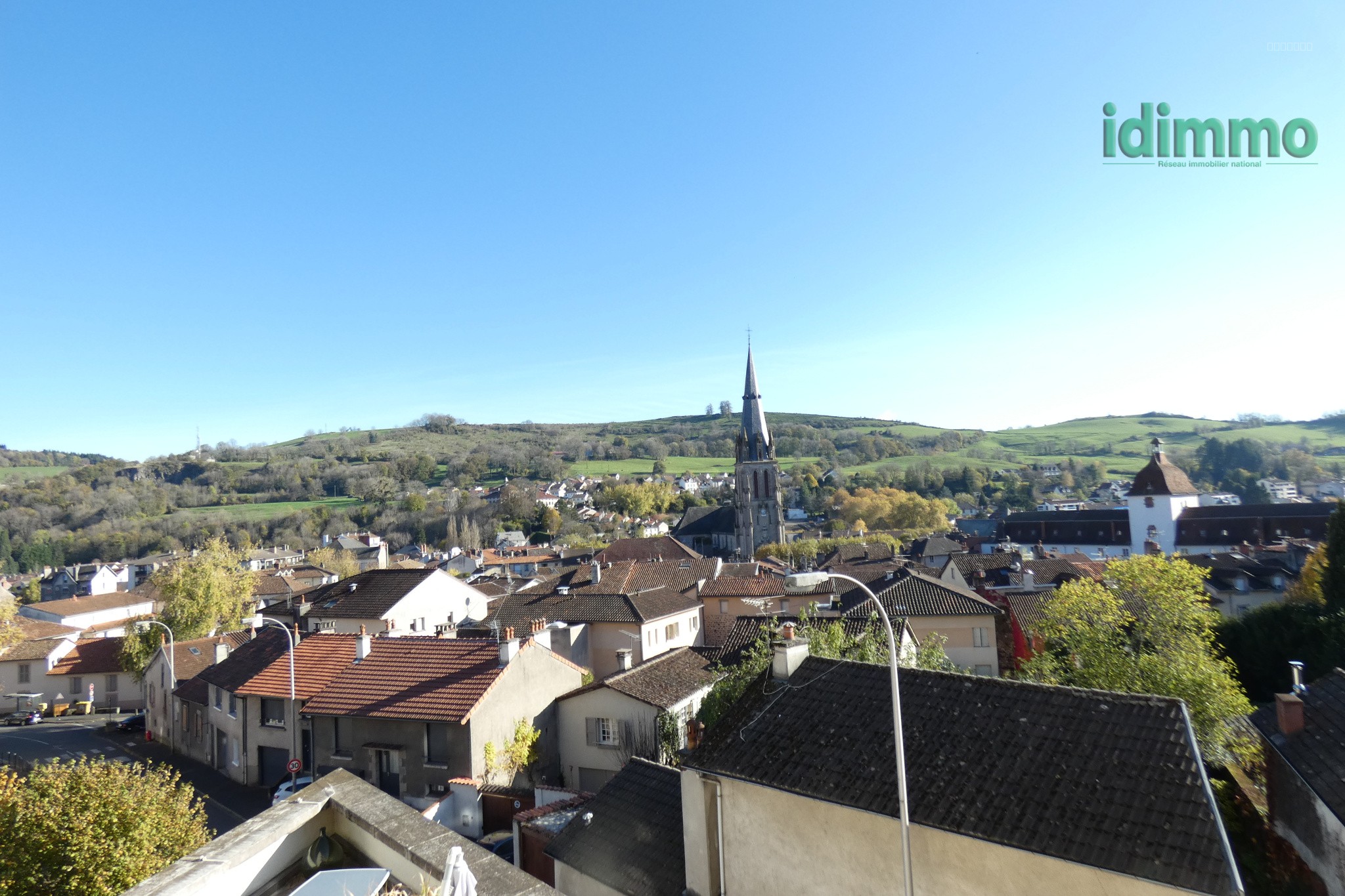 Appartement à vendre à Aurillac, 90 m², 4 pièces – photo 1 sur 11