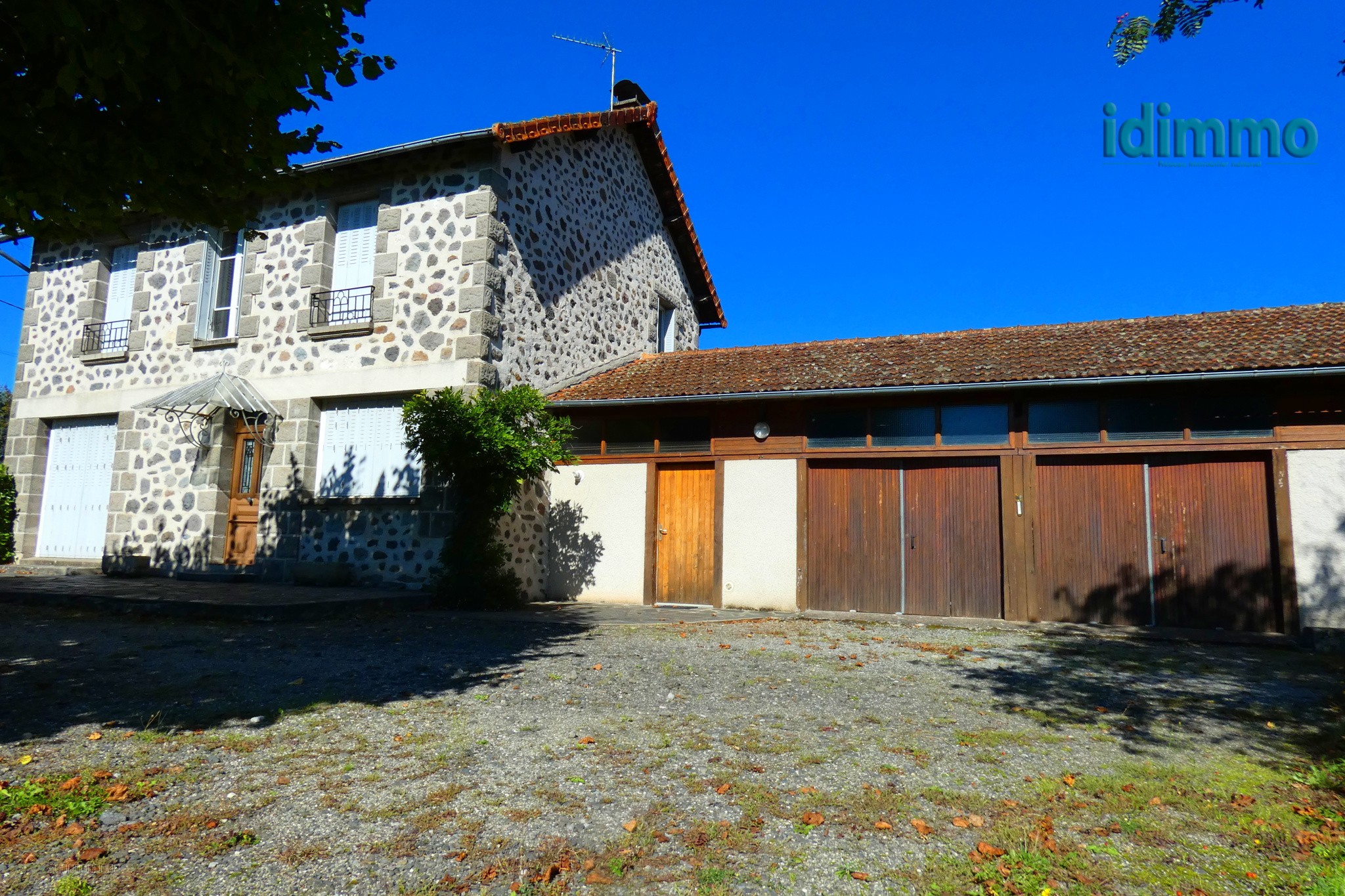 Maison à vendre à Jussac, 122 m², 5 pièces – photo 2 sur 15