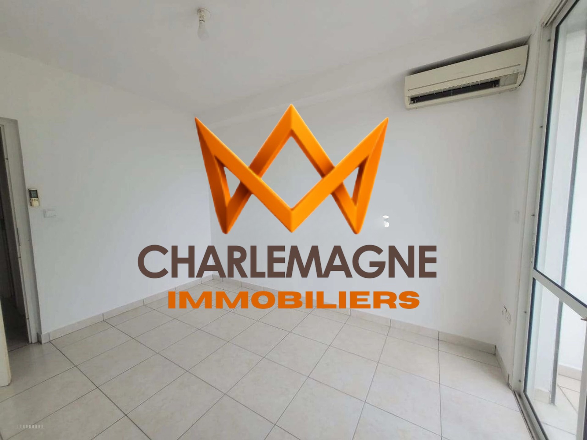 Collaboration : Duplex de 100 m2 avec Vue Mer   Baie-Mahault — photo 6