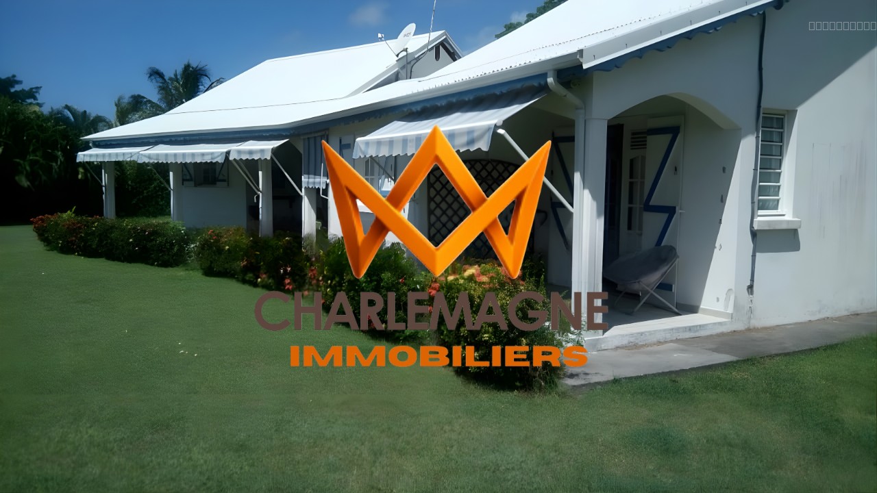 Maison à vendre à St francois, 121 m², 4 pièces – photo 1 sur 10