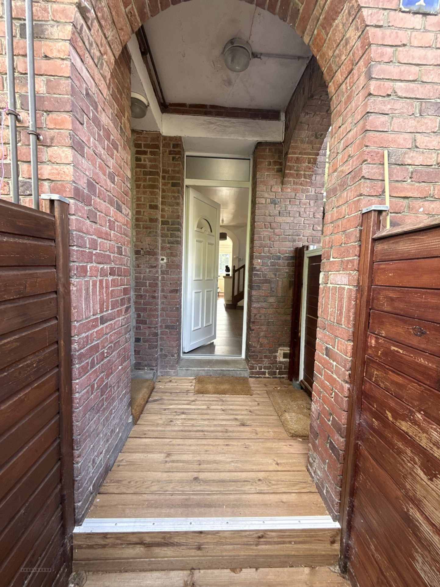 Bien immobilier à vendre à Mont st aignan, 1 240 m², 5 pièces – photo 2 sur 8