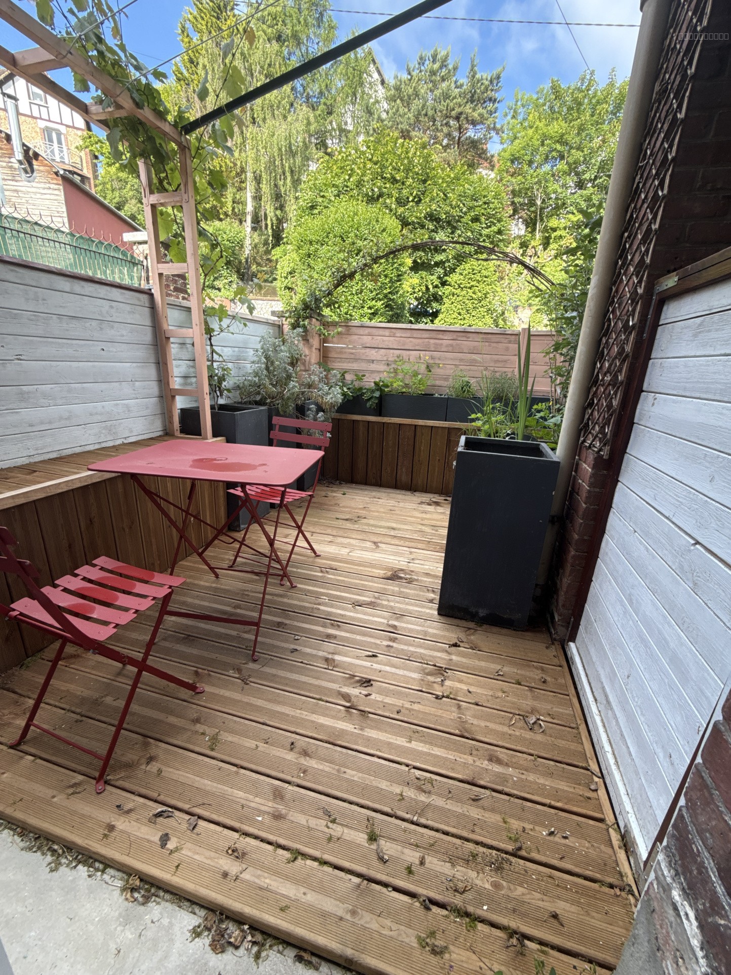 Bien immobilier à vendre à Mont st aignan, 1 240 m², 5 pièces – photo 1 sur 8