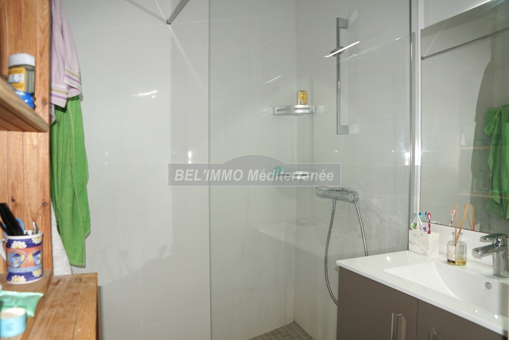 Appartement F2 + annexe, belle Terrasse et Garage — photo 6
