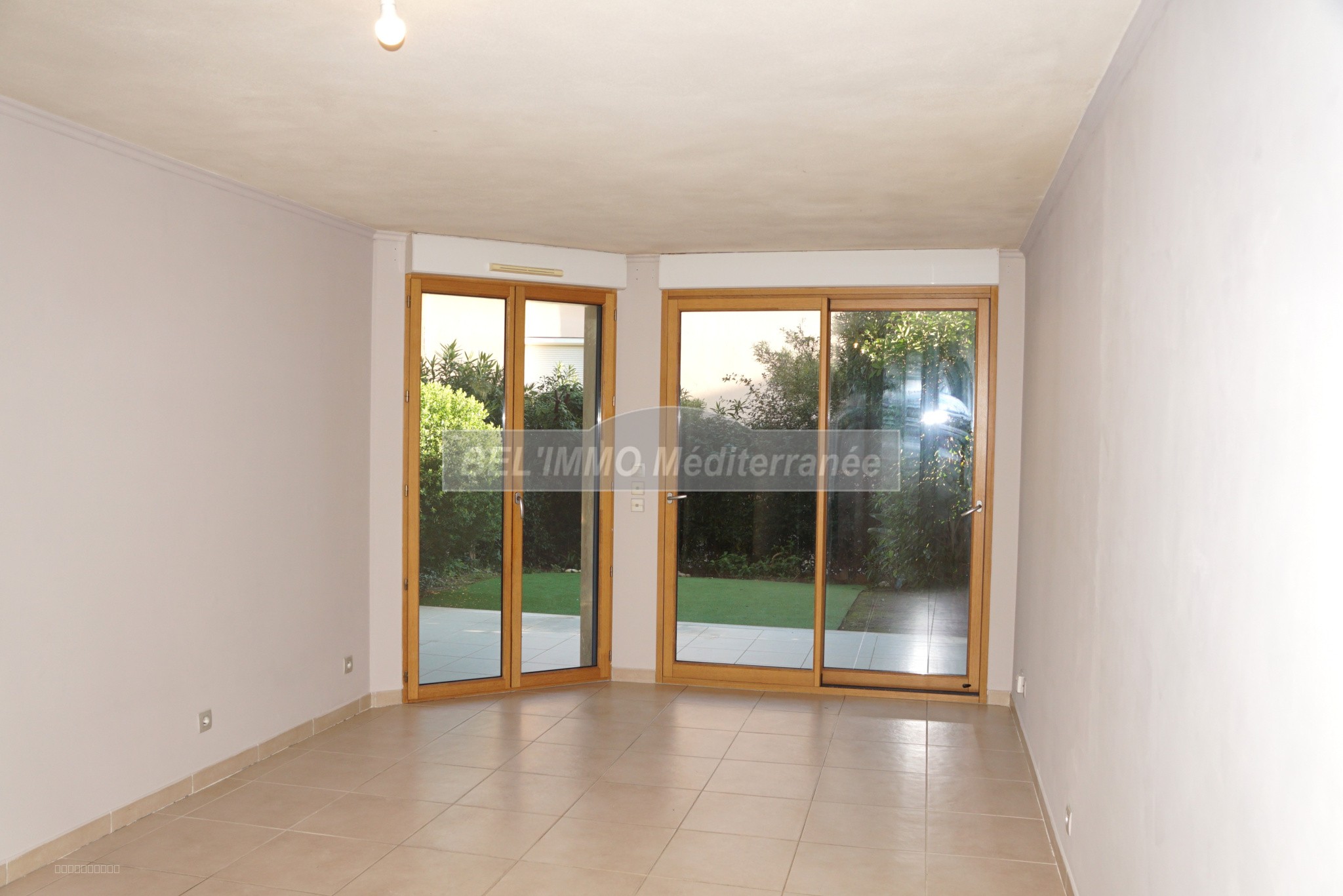 Appartement à vendre à Cavalaire sur mer, 44 m², 2 pièces – photo 2 sur 11