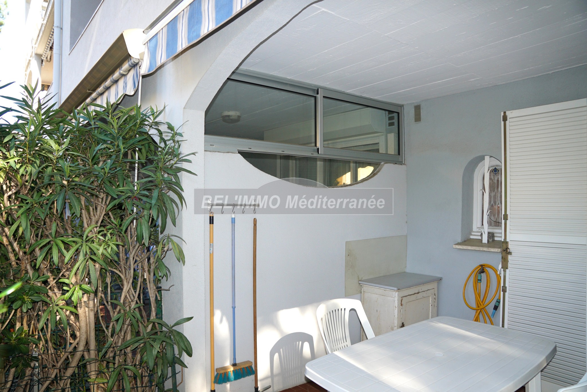 2 pièces meublé, Terrasse, Cave et Parking — photo 10