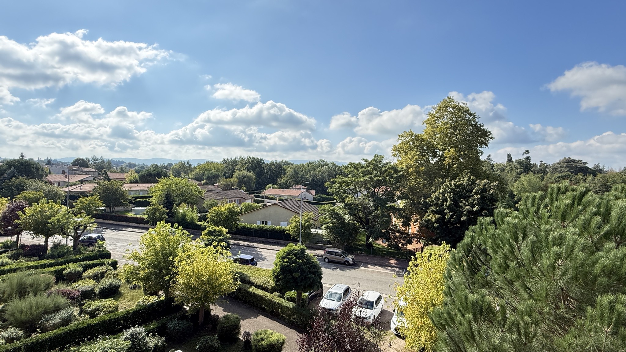 Appartement à vendre à Roanne, 44 m², 2 pièces – photo 2 sur 10