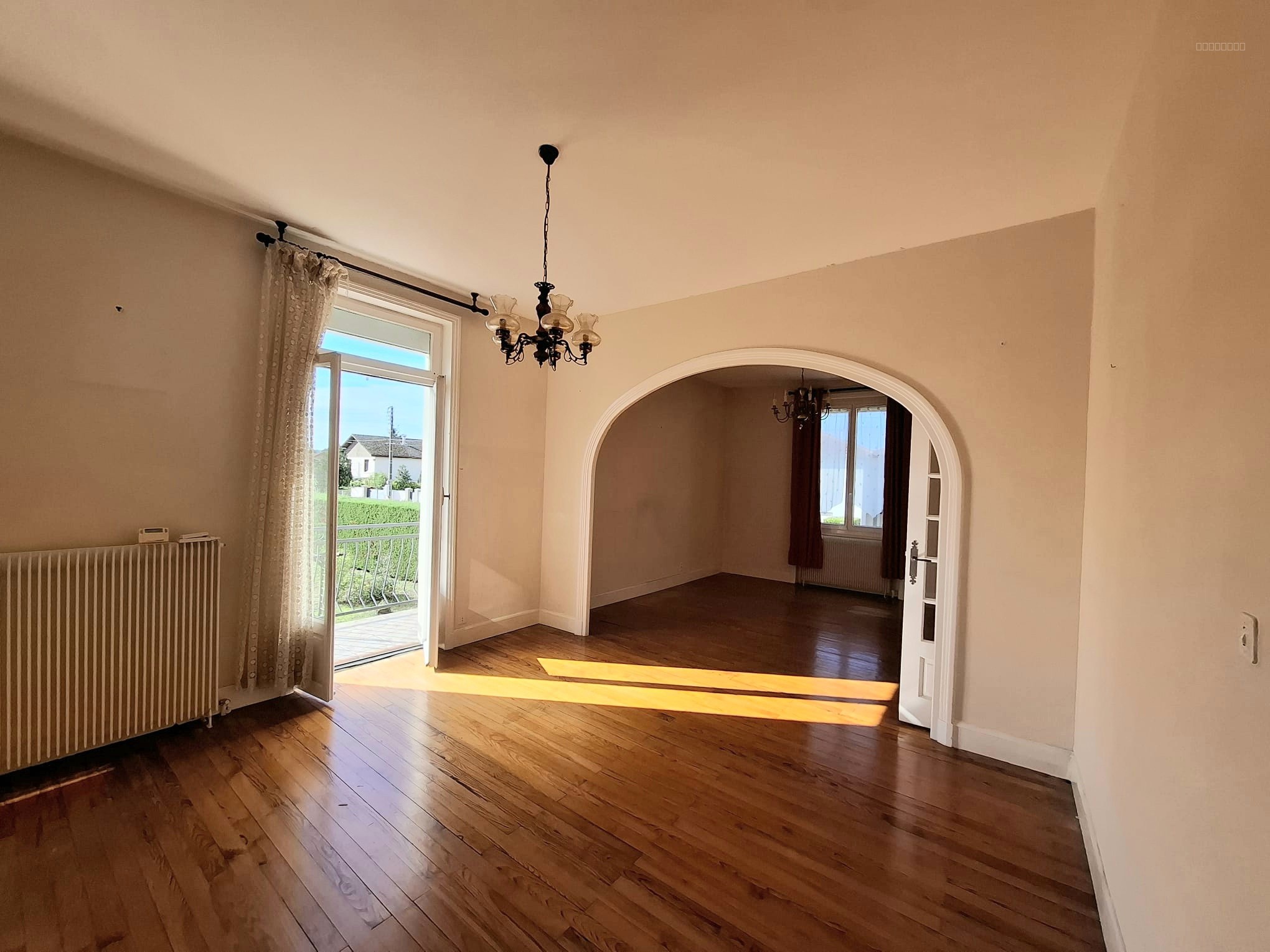 Maison à vendre à Le coteau, 137 m², 5 pièces – photo 1 sur 11