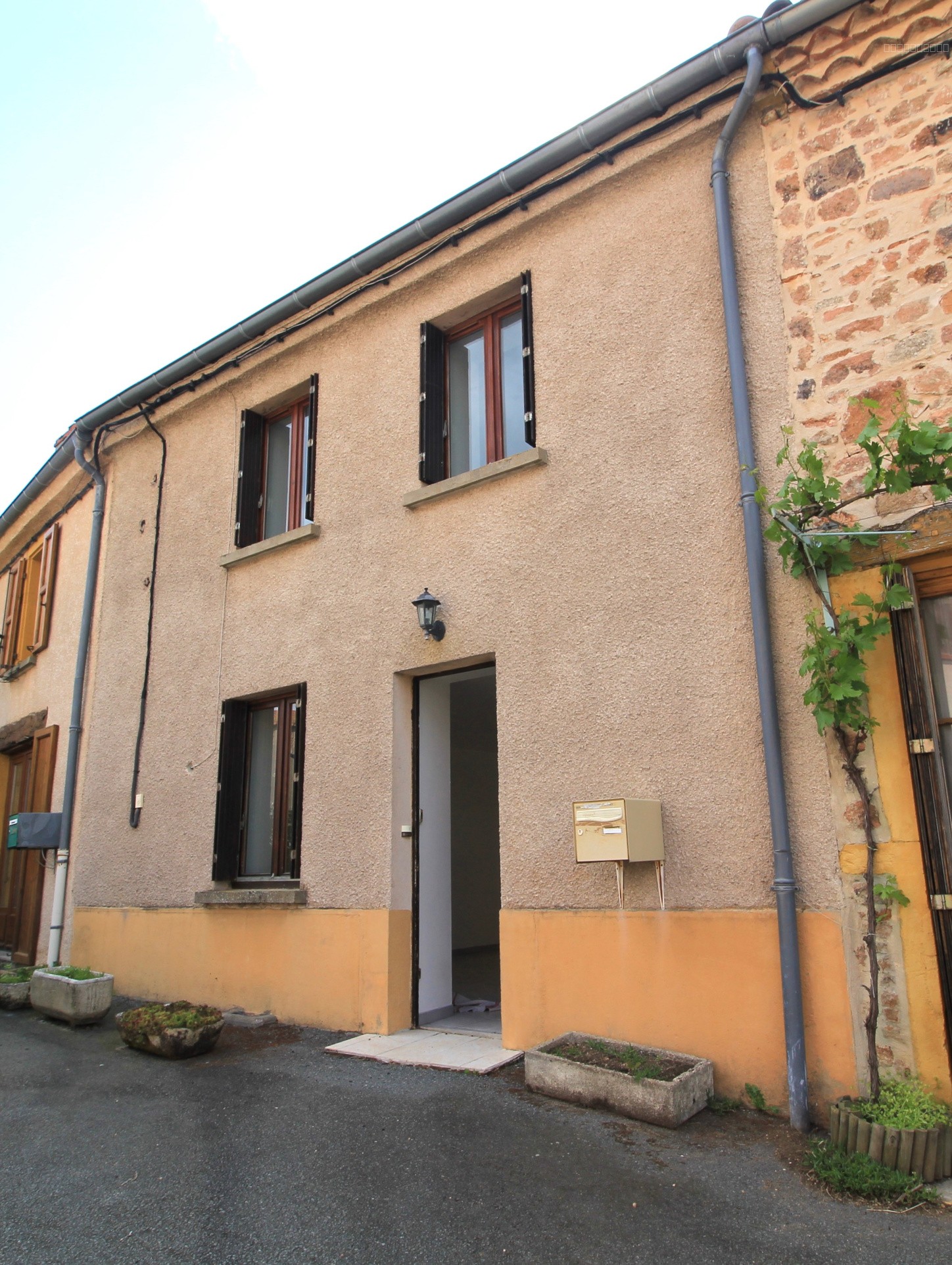 MAISON ET SES DEPENDANCES — photo 3