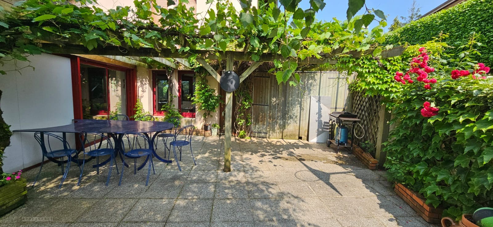 Maison à vendre à Amplepuis, 228,26 m², 9 pièces – photo 2 sur 20