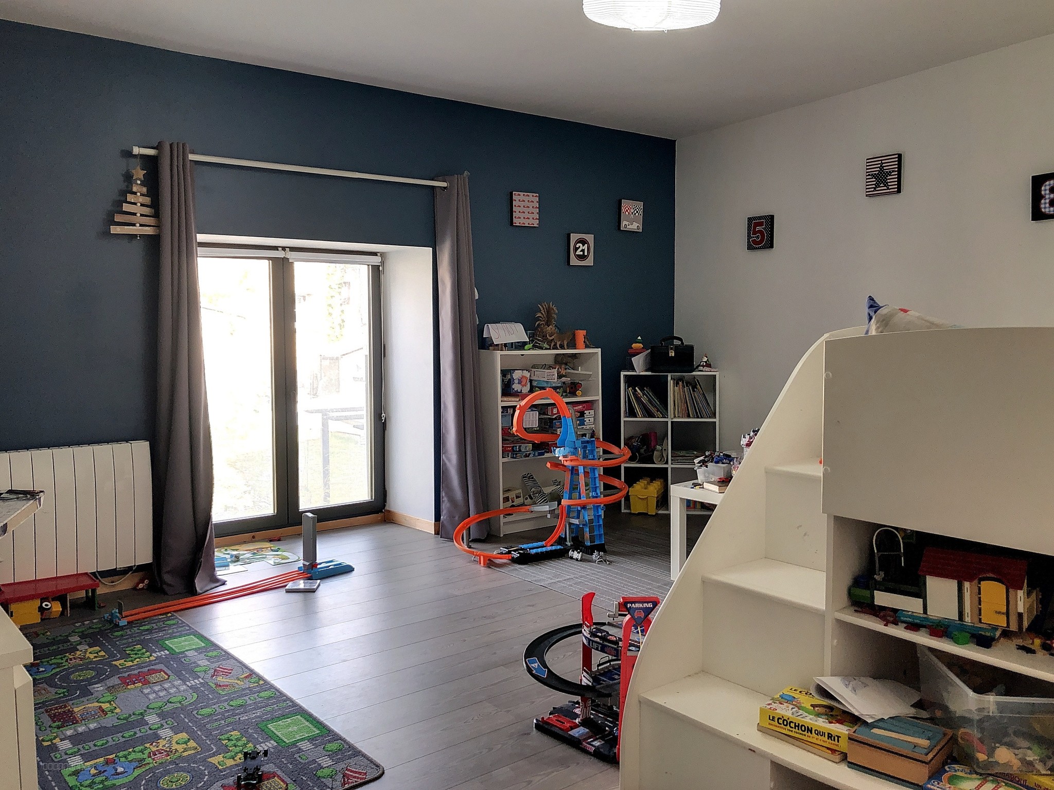 Propriété en hyper centre ville, au calme avec jardin et garages — photo 12