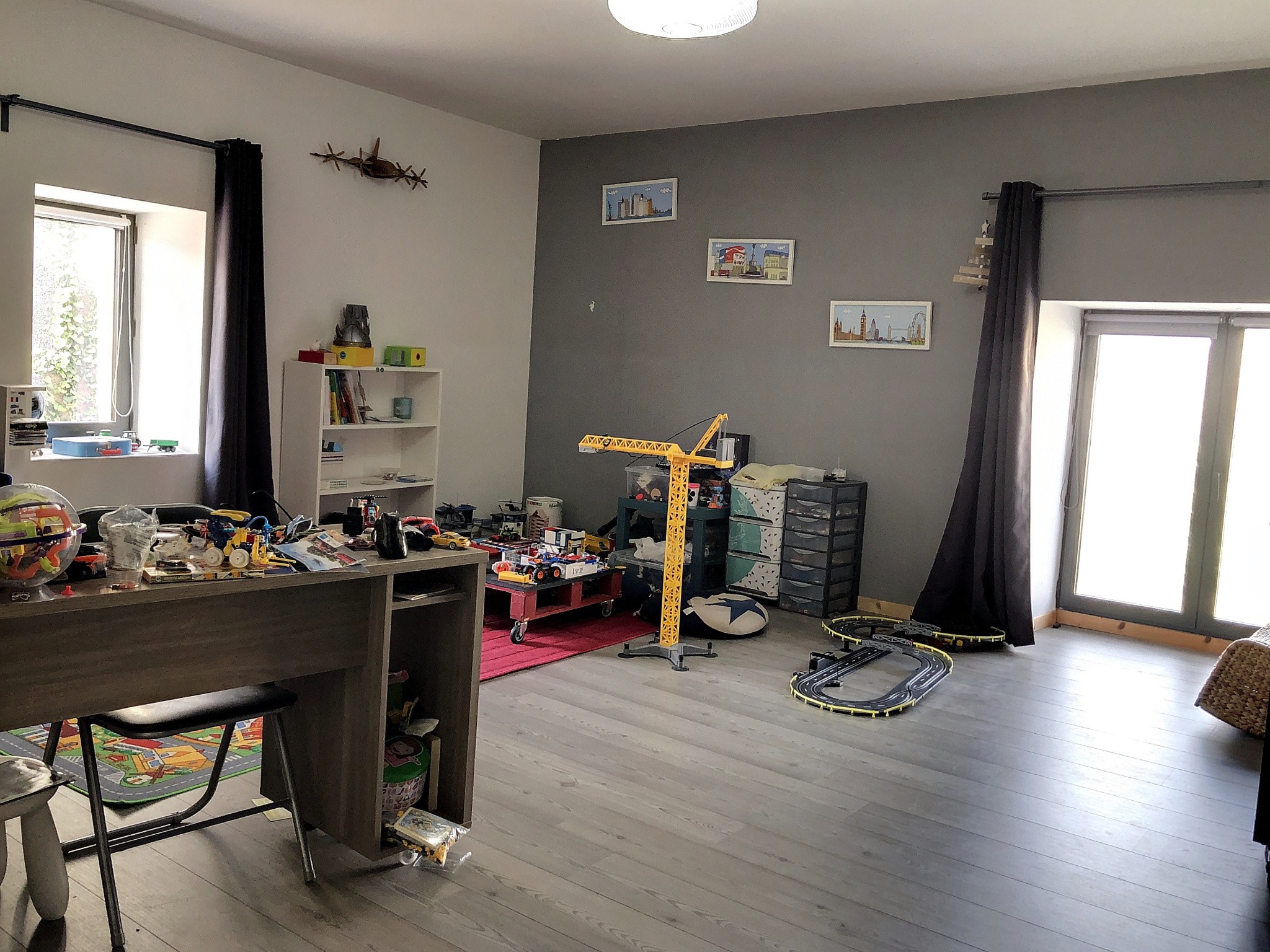 Propriété en hyper centre ville, au calme avec jardin et garages — photo 11