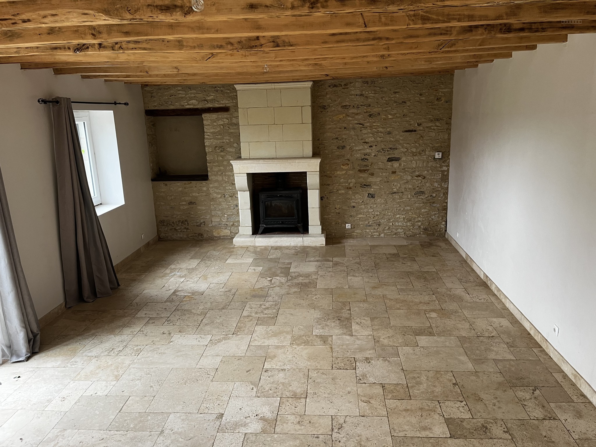 Maison à vendre à Mirebeau, 19 m², 5 pièces – photo 3 sur 12