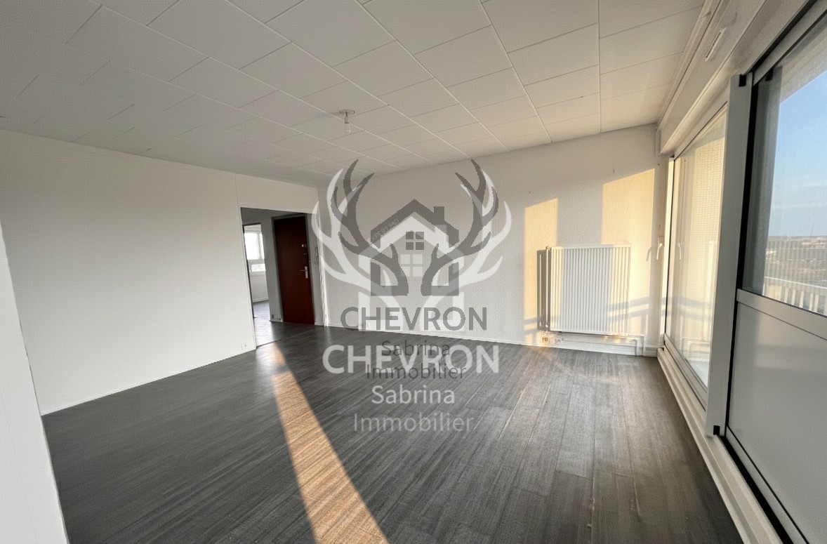 Appartement à vendre à Charleville mezieres, 81 m², 4 pièces – photo 1 sur 11
