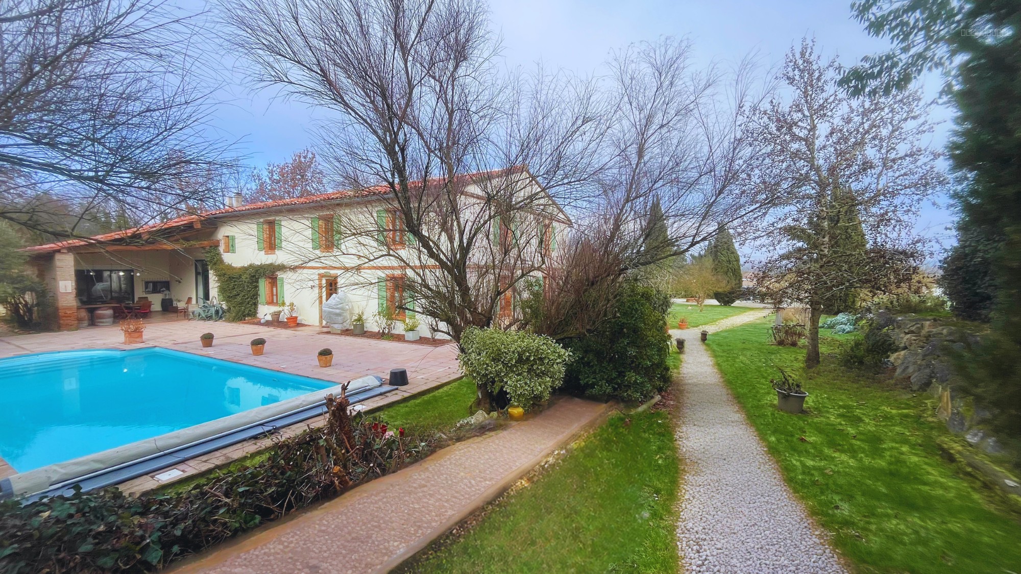Maison à vendre à La magdelaine sur tarn, 771 m², 13 pièces – photo 1 sur 20