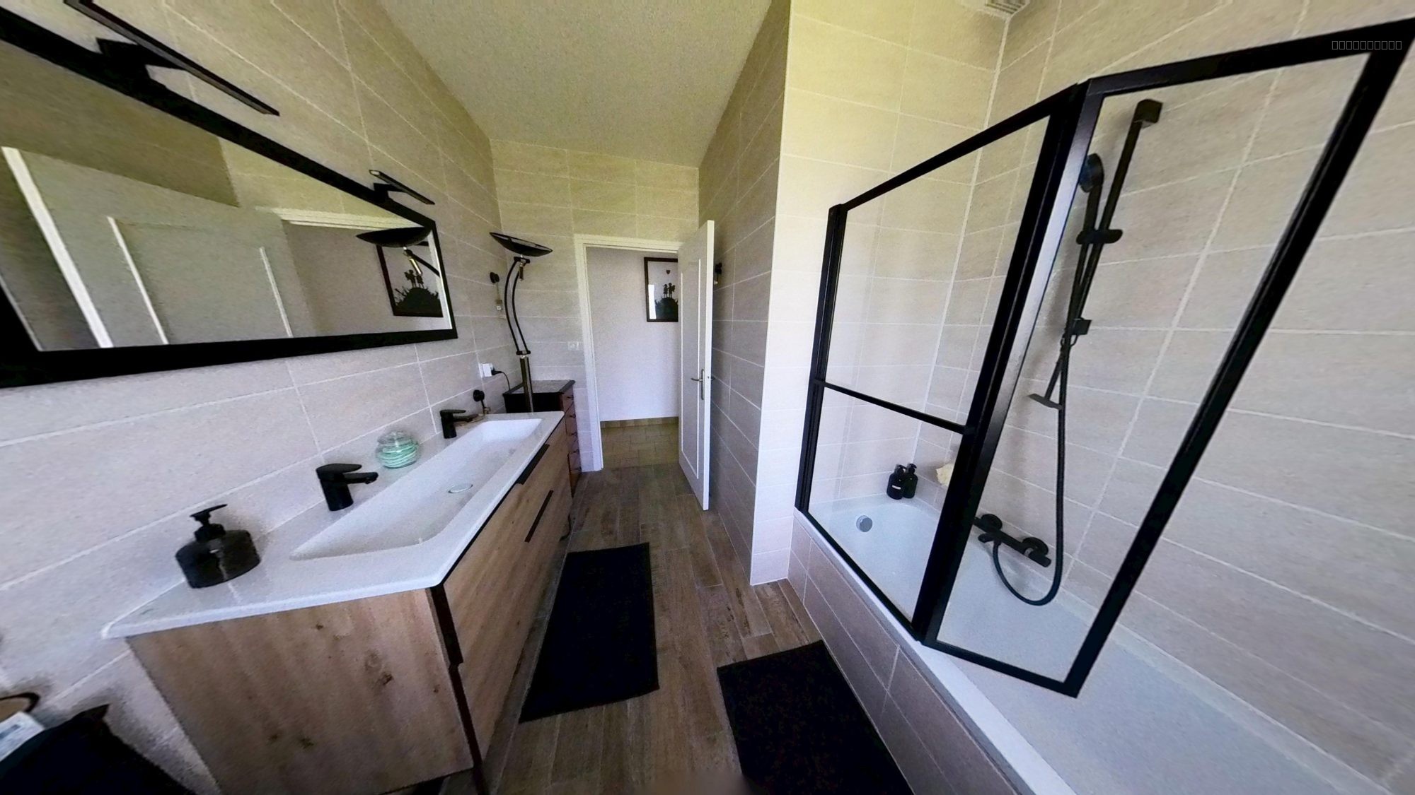 Maison de 173 m2 avec terrain piscinable — photo 9