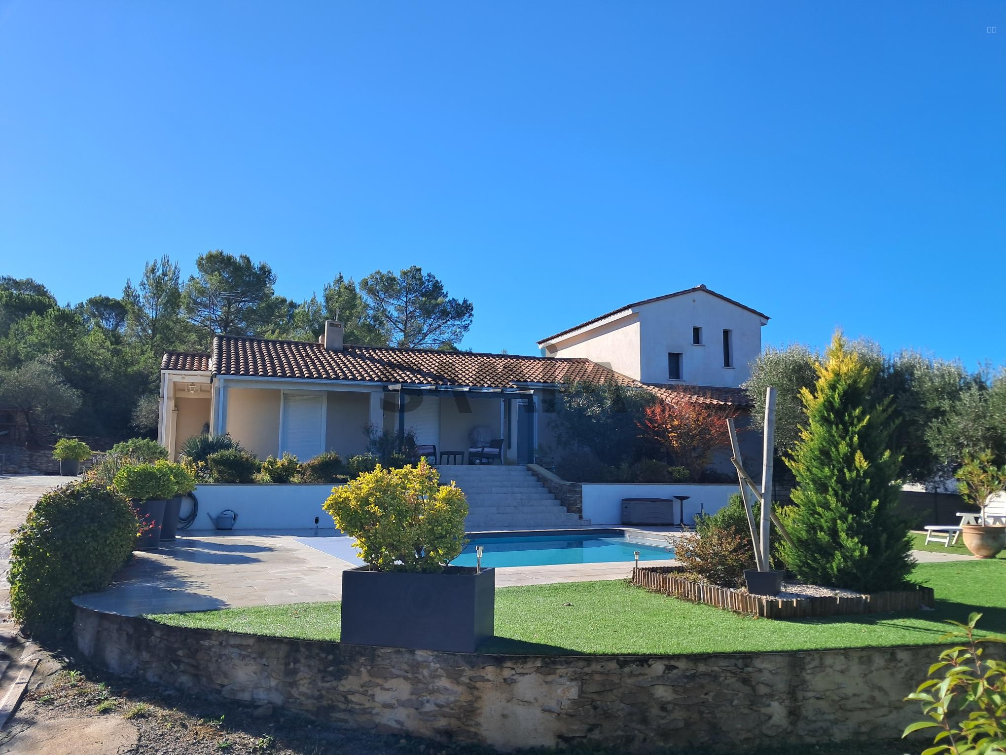 Villa à vendre à Aujargues, 51 m², 6 pièces – photo 1 sur 20
