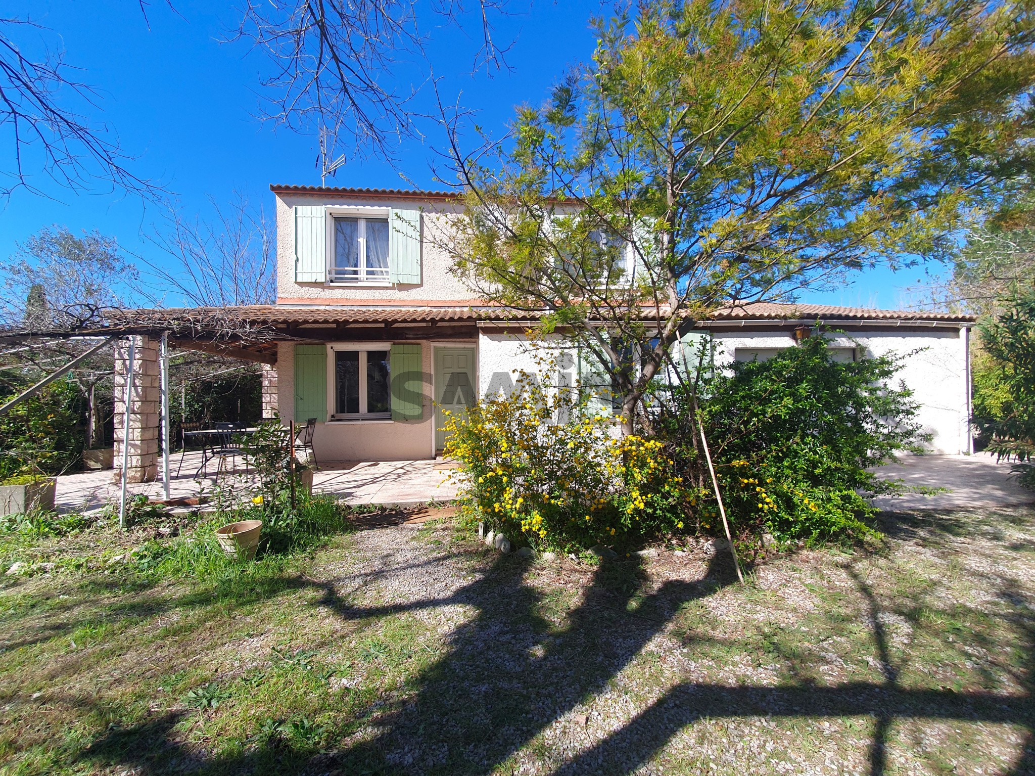 Villa à vendre à Clarensac, 126 m², 6 pièces – photo 1 sur 9