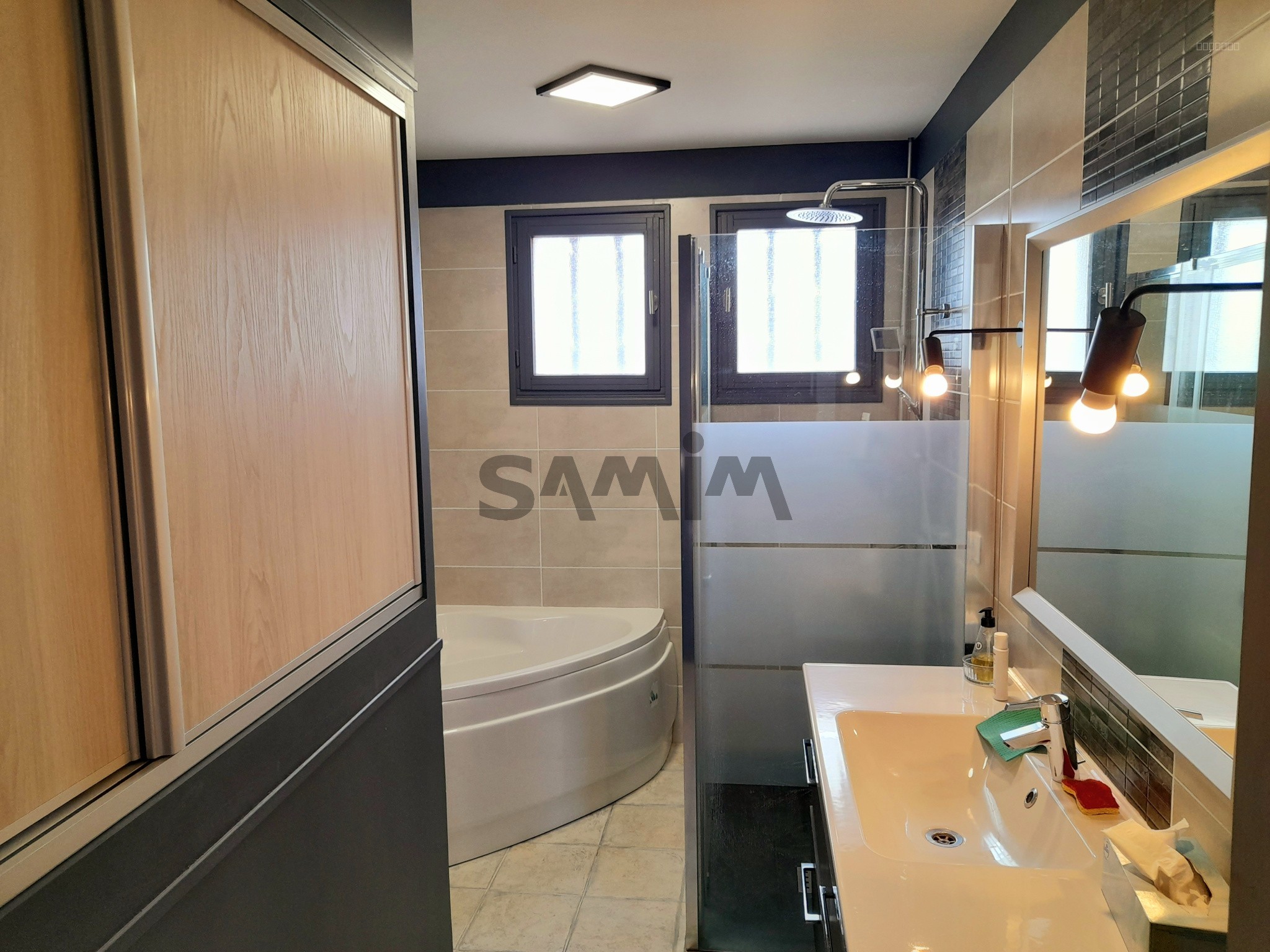 Villa à vendre à Ribaute les tavernes, 1 000 m², 7 pièces – photo 3 sur 20