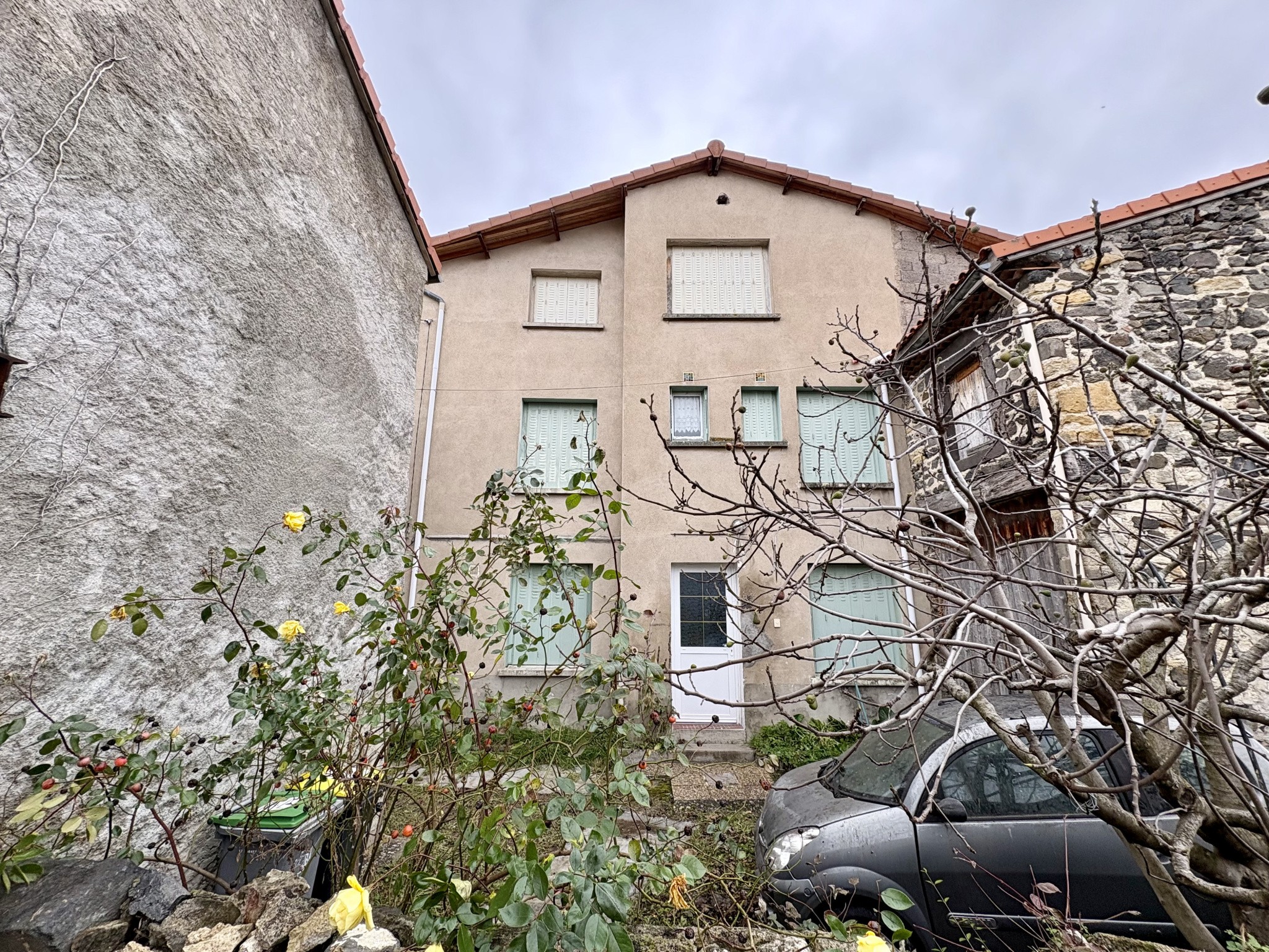 Bien immobilier à vendre à La roche blanche, 39 m², 5 pièces – photo 2 sur 14