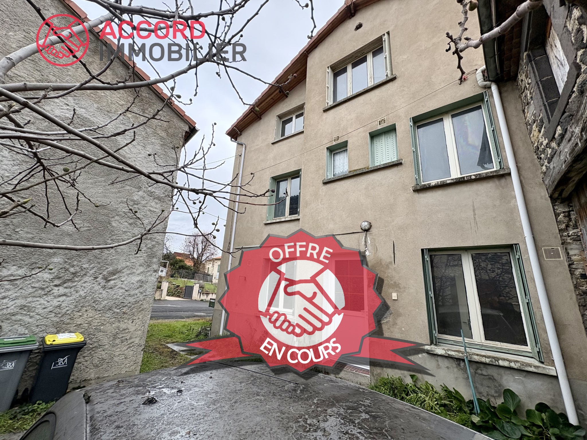 Bien immobilier à vendre à La roche blanche, 39 m², 5 pièces – photo 1 sur 14