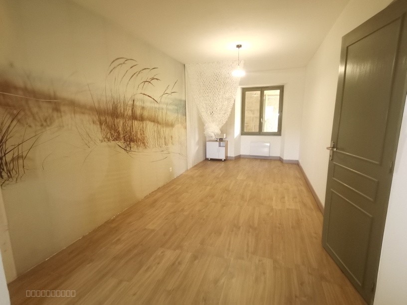Charmante Maison Familiale avec Piscine et Maison d'Amis sur un Vaste Terrain — photo 8
