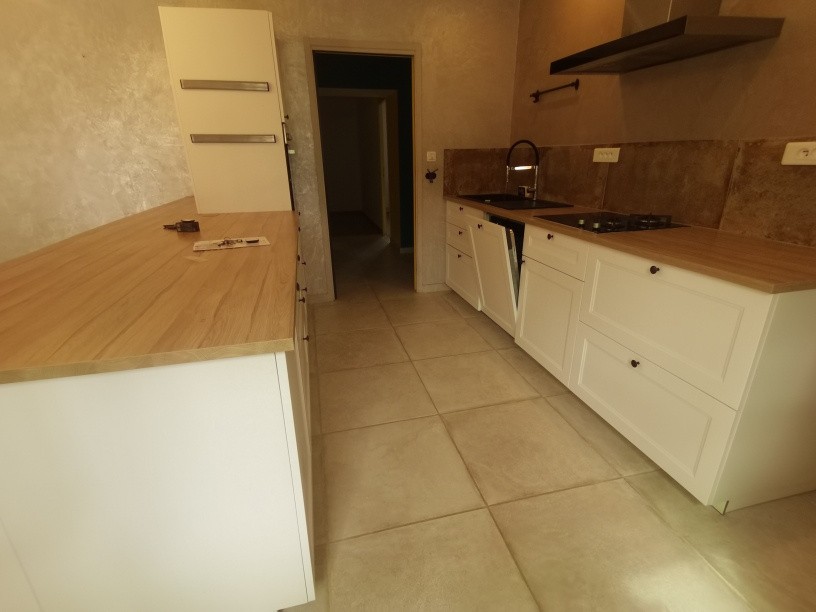 Charmante Maison Familiale avec Piscine et Maison d'Amis sur un Vaste Terrain — photo 13
