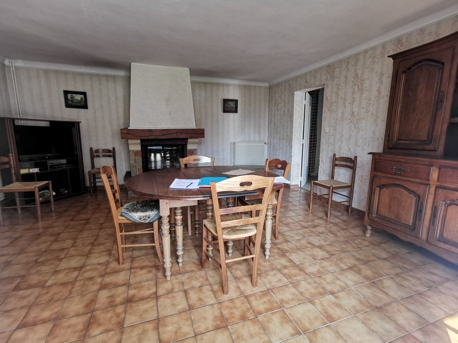 Maison à vendre à Huismes, 139 m², 6 pièces – photo 3 sur 10