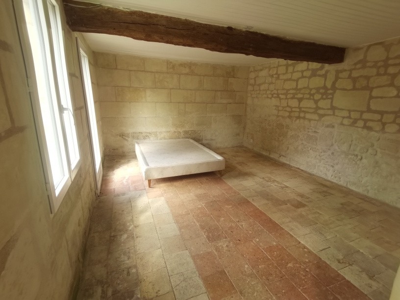 Charmante Maison Familiale avec Piscine et Maison d'Amis sur un Vaste Terrain — photo 16